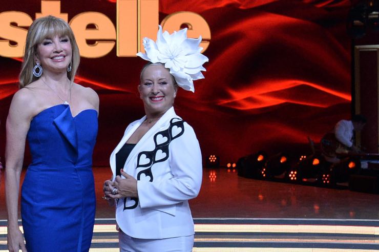 Milly Carlucci, la dedica di Carolyn Smith è commovente