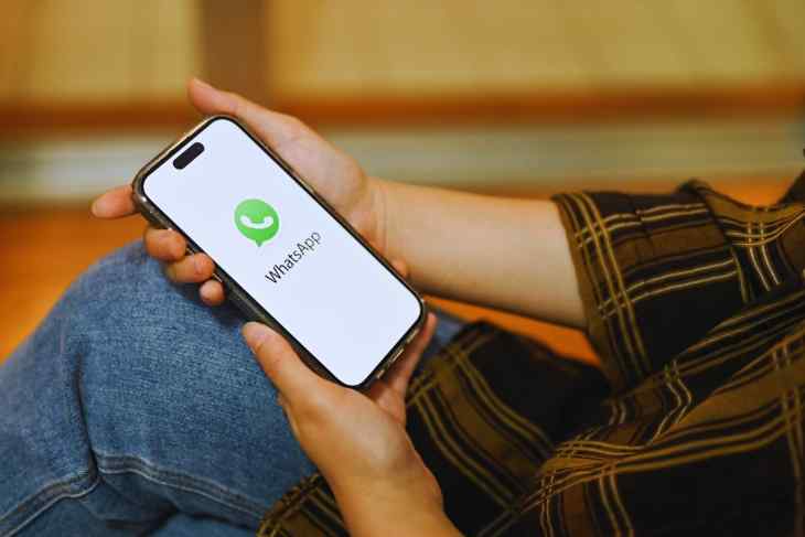 telefono whatsapp